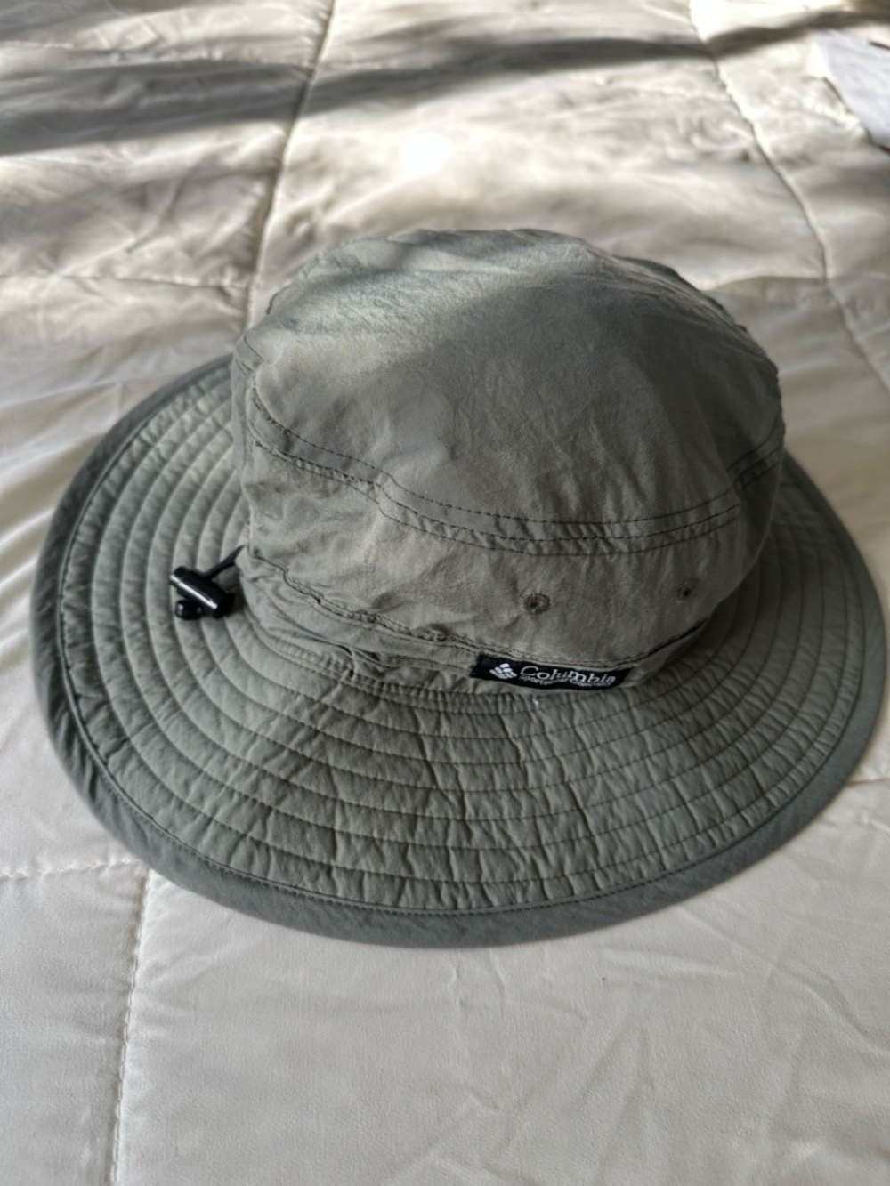 Columbia Olive Green Adventure Boonie Hat
